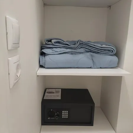 Athenian Center Koukaki Apartment *